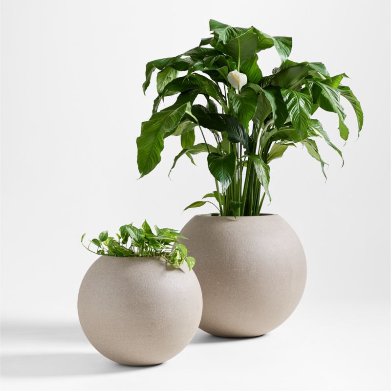 Sphere Small Sand Indoor/Outdoor Planter 20'x17.5'